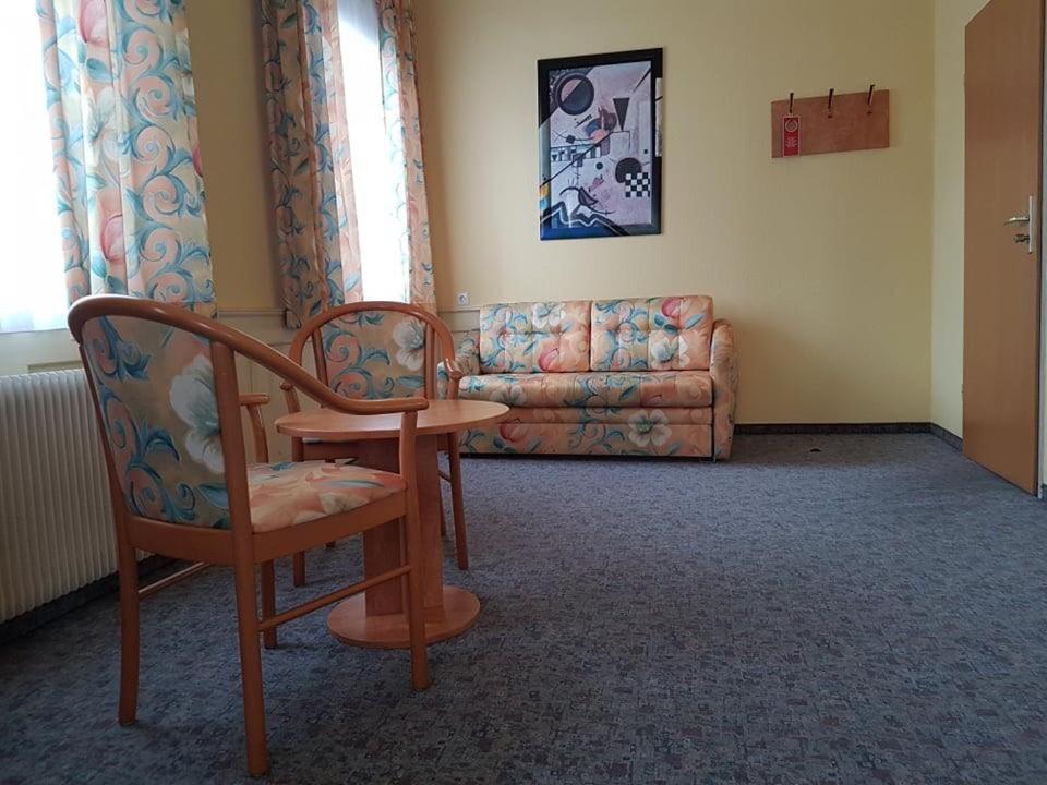 Traube Hotel Oeffingen Fellbach Kültér fotó