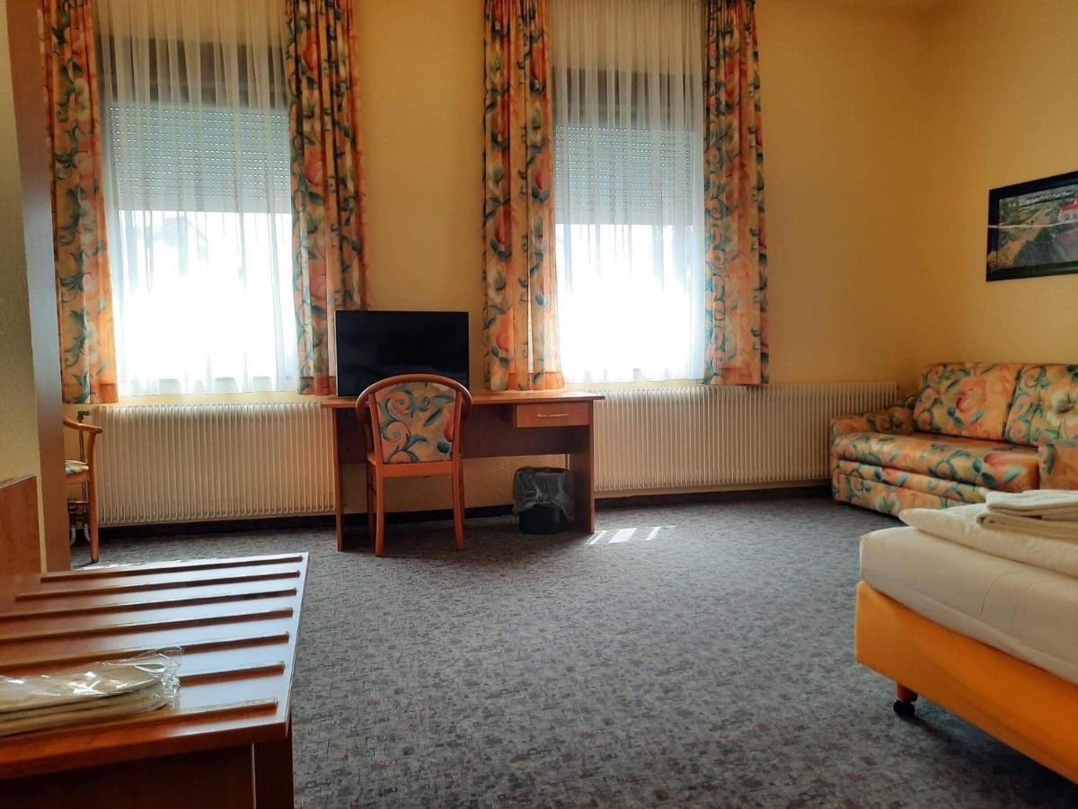 Traube Hotel Oeffingen Fellbach Kültér fotó